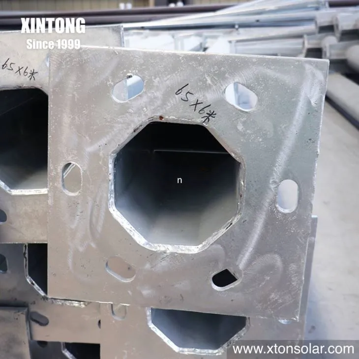 Konischer achteckiger Parkplatz LED Soalr Straßenmasten Material 20FT